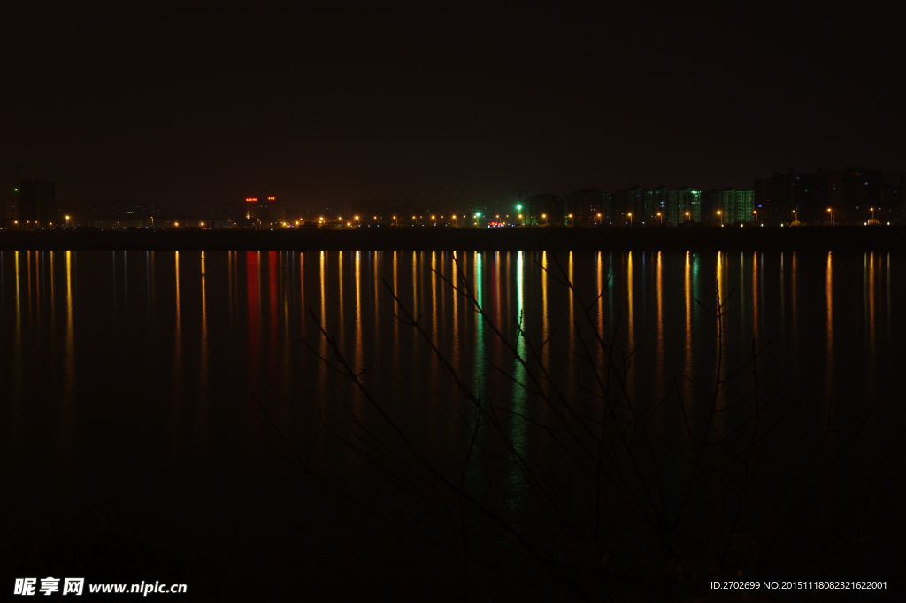 长沙江边夜景