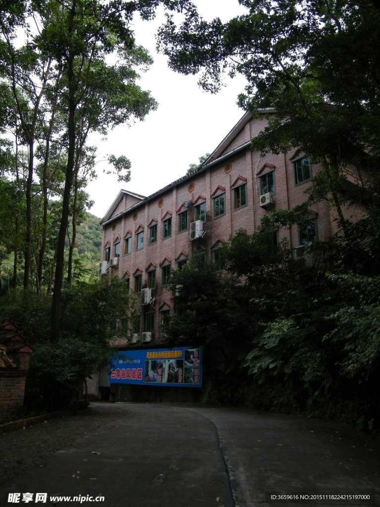 红砖建筑