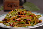 尖椒肉丝炒苦瓜
