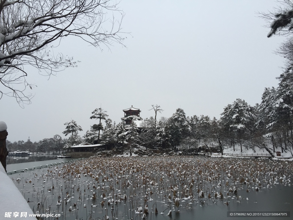 避暑山庄雪景