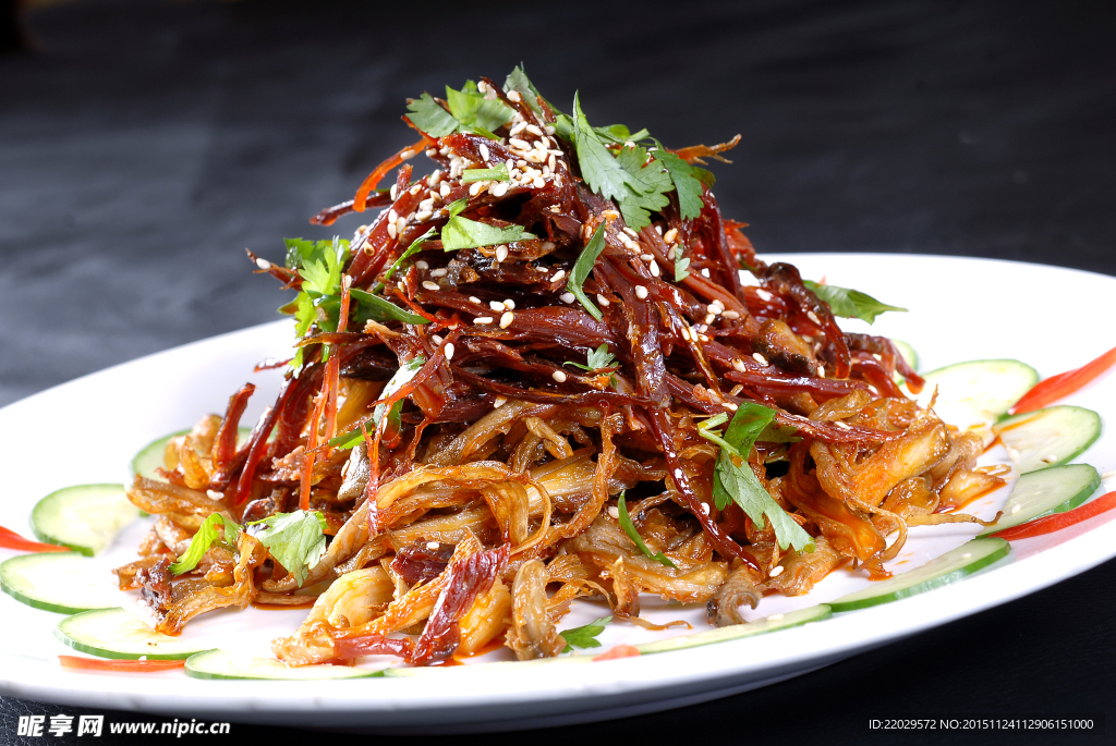 手撕牛肉菌