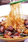 红烧肉炖干豆角
