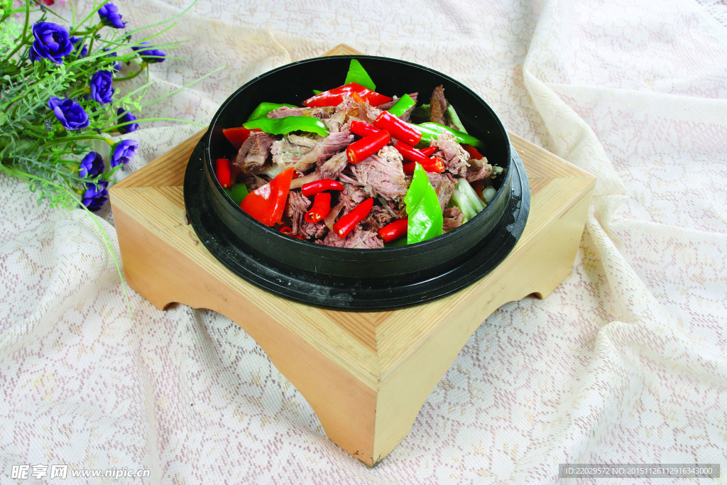 石锅手撕羊肉