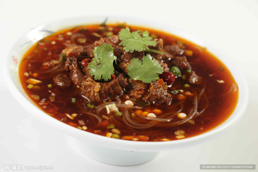 牛肉酸辣粉