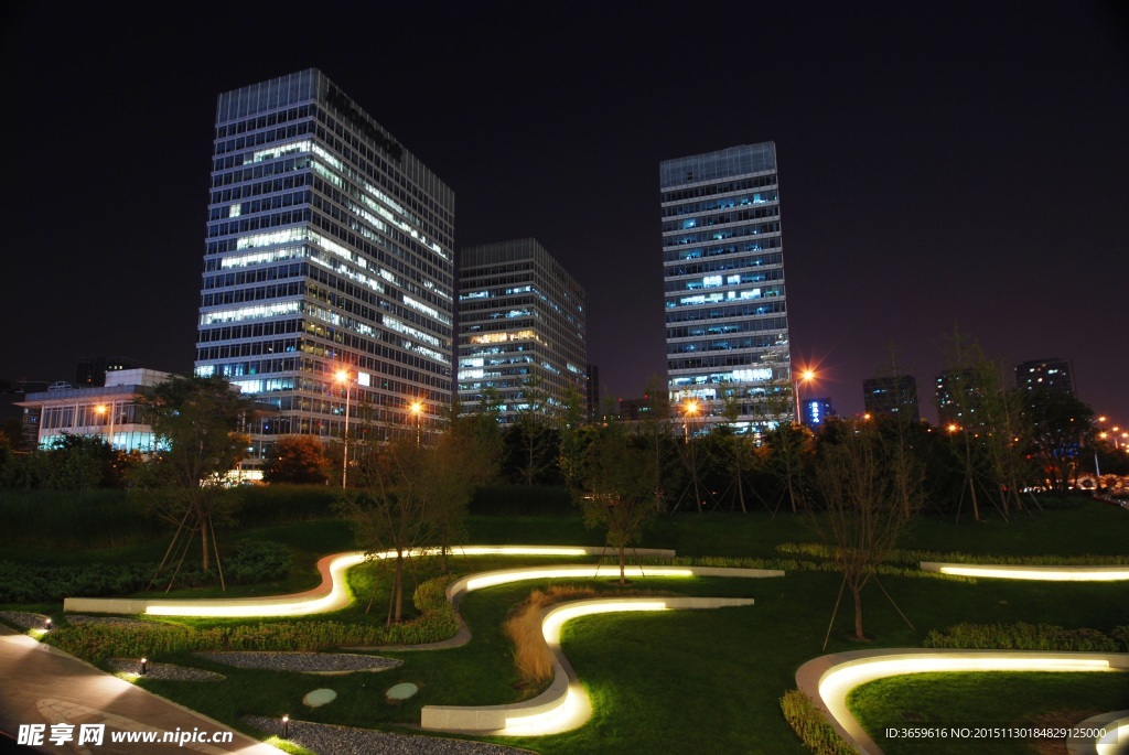 建筑夜景