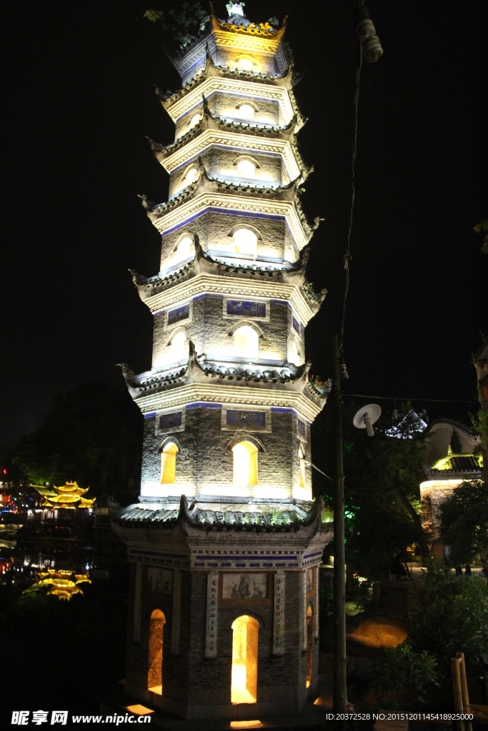 凤凰古城