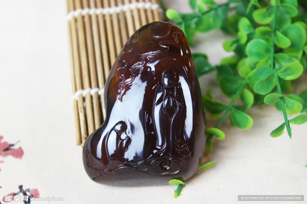 万福琥珀