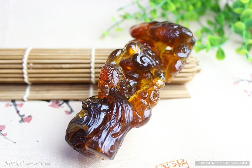 万福琥珀