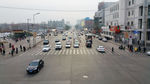 城市里马路上的汽车
