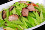 西芹炒腊肉