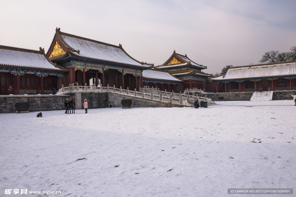 雪色故宫