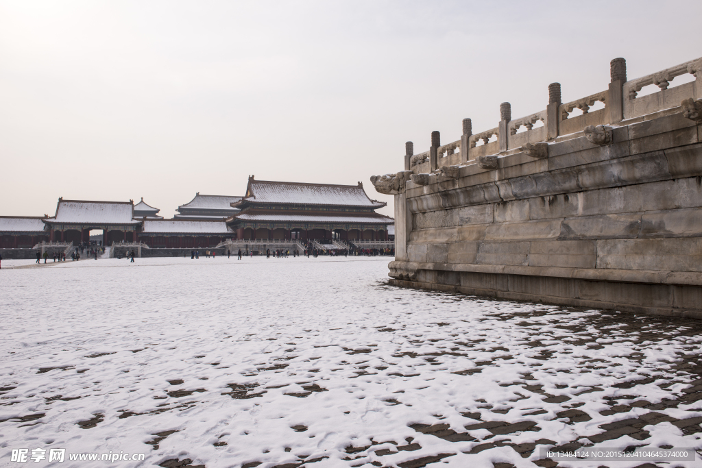 雪色故宫