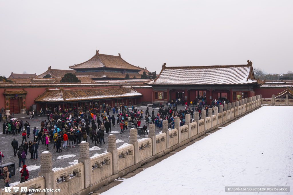 雪色故宫