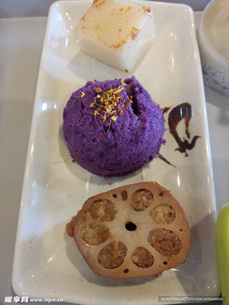 糖藕 紫薯团 糯米糕
