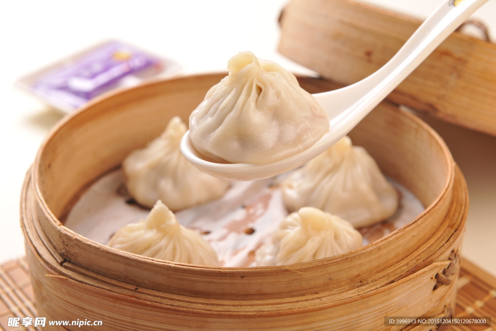 小笼包