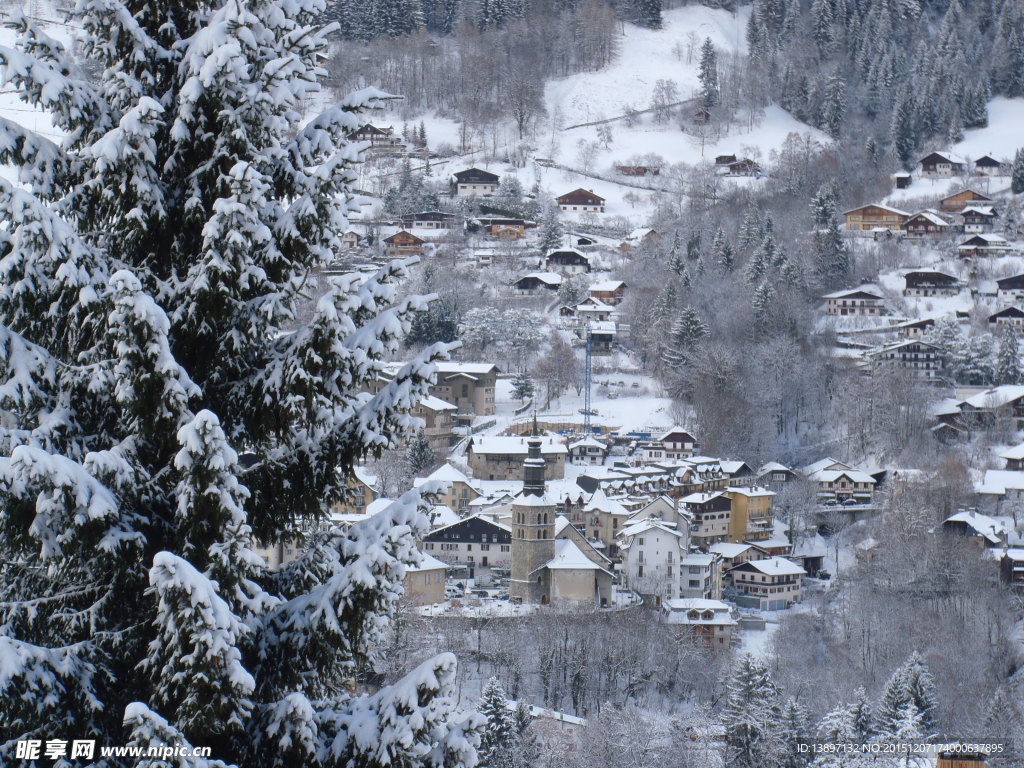 山村雪景