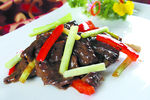 葱爆澳洲小牛肉