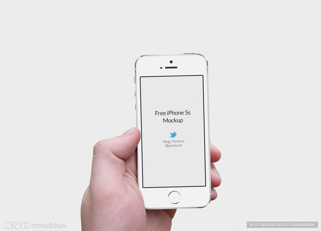 手持 iPhone5s PSD