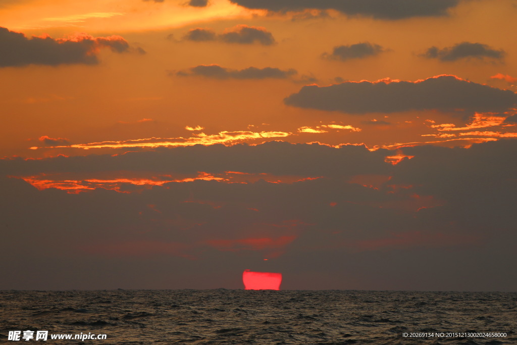 南海夕阳