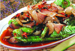 虎皮尖椒炒腊肉