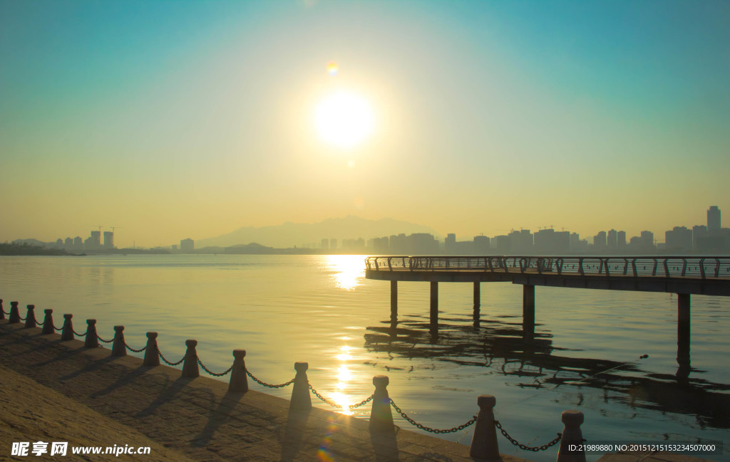 港湾的日落