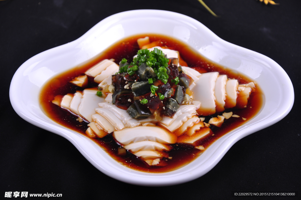 皮蛋豆腐