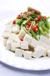 小葱虾皮扒豆腐