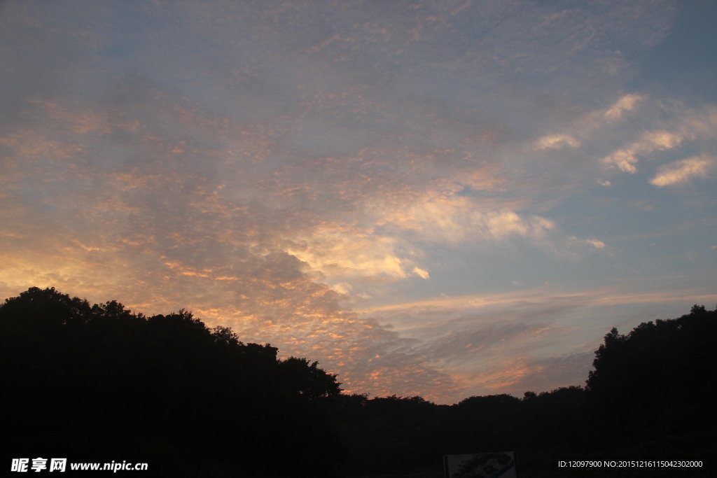 夕阳西下