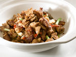 拆骨肉炒肥肠