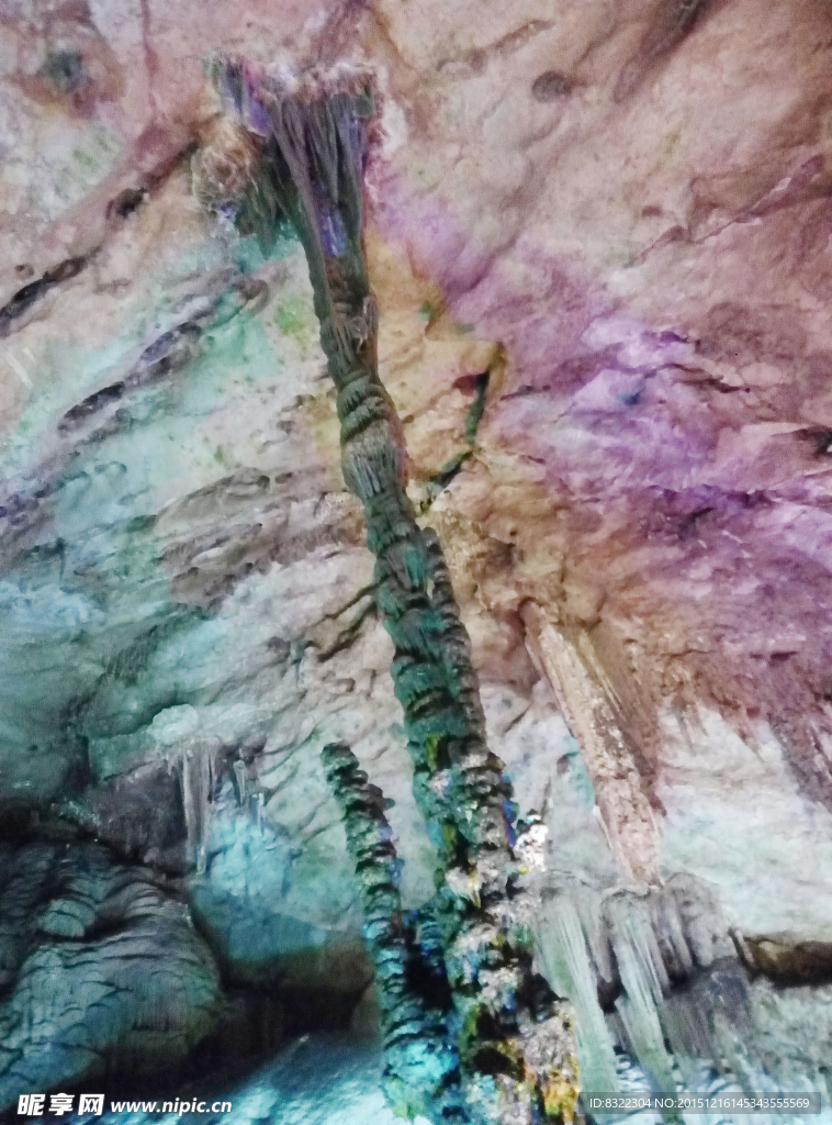桂林 银子岩 溶洞 柱子