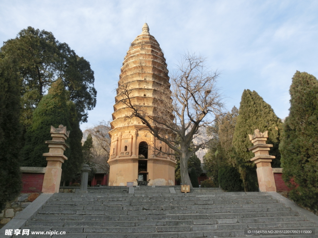嵩岳寺塔