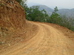 鲁甸灾区 黄泥山路