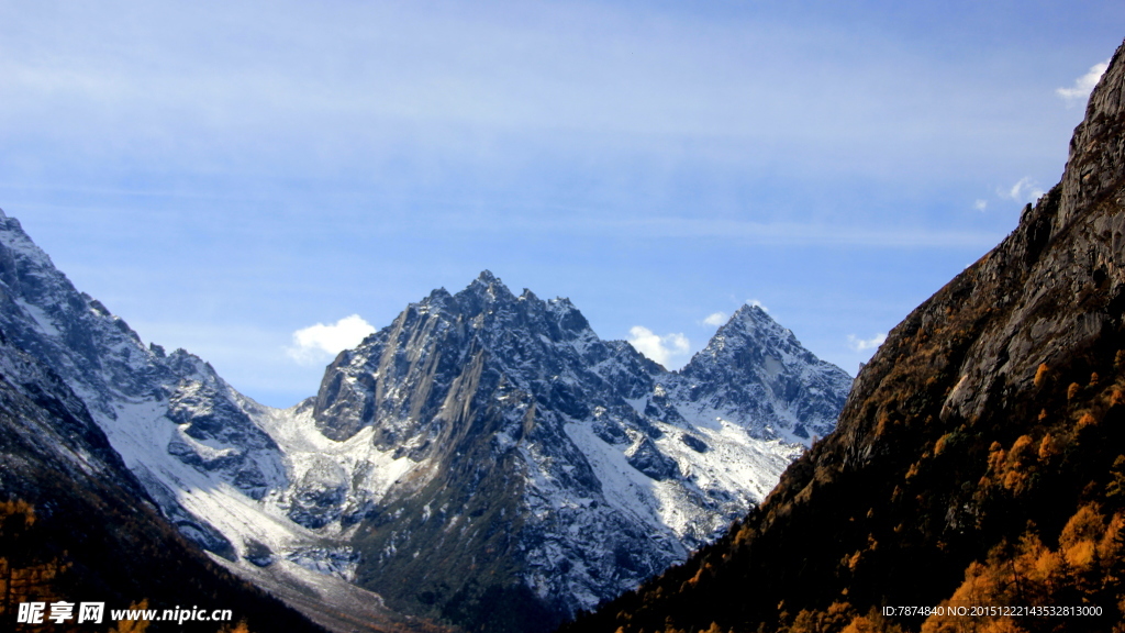 毕棚沟雪山