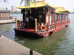 大明湖旅游船