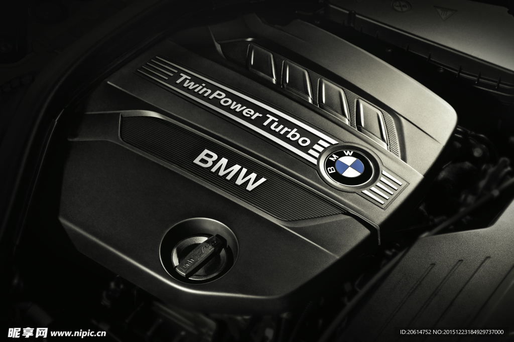 超清晰BMW发动机大图