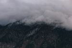 高山上的大雾