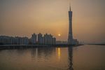 日落下的广州塔