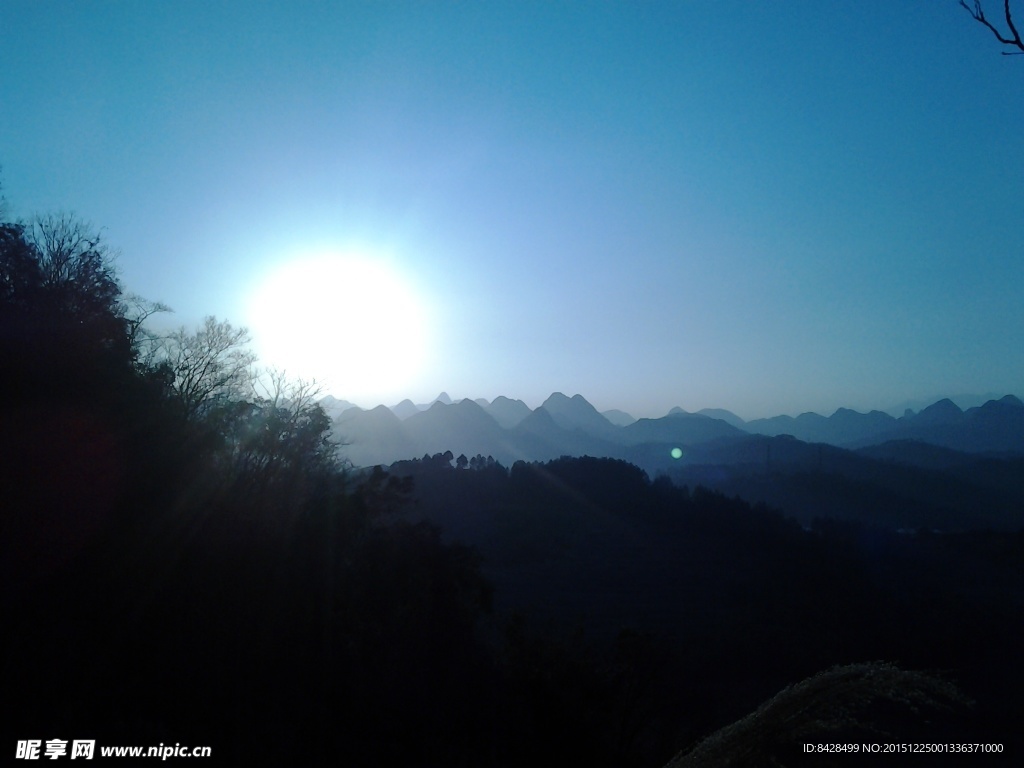 夕阳下山