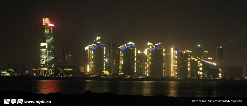 浏阳河入江口夜景