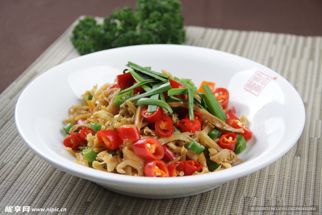 干锅牛杂