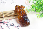 万福琥珀