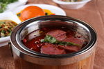 木桶大片牛肉