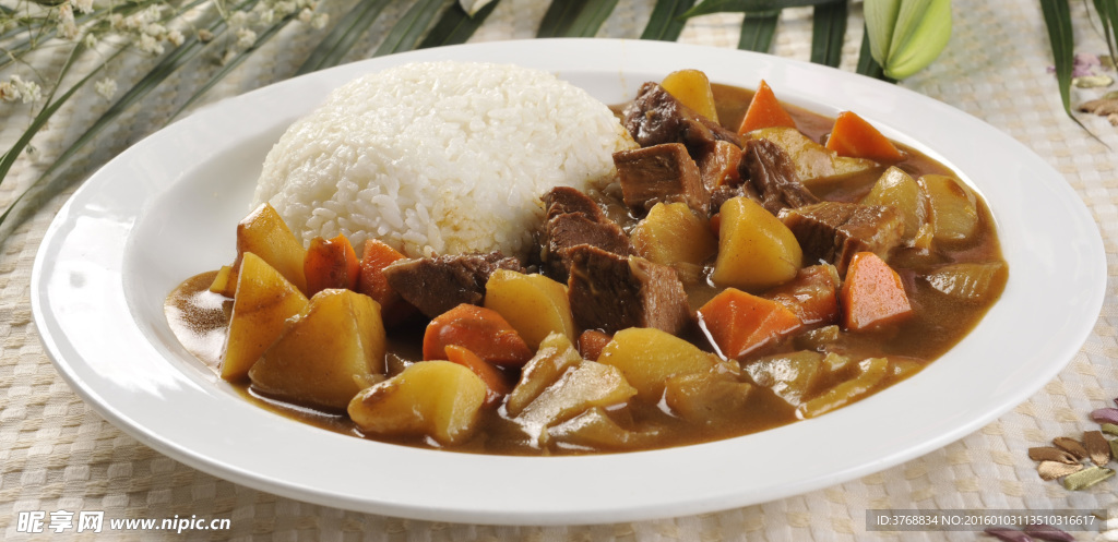 咖喱牛肉饭