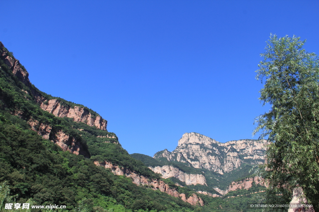天平山风光
