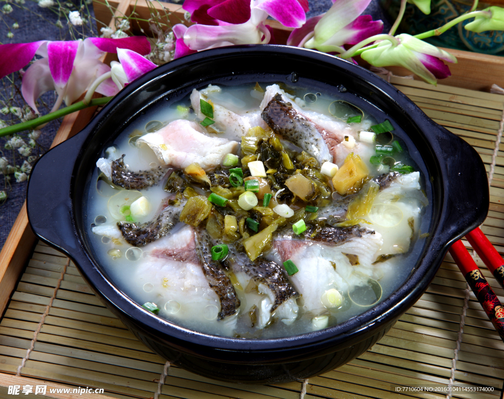 酸菜鱼片