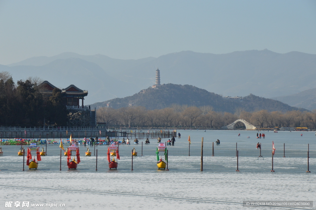 冰湖风景