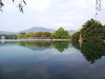 西湖四月天