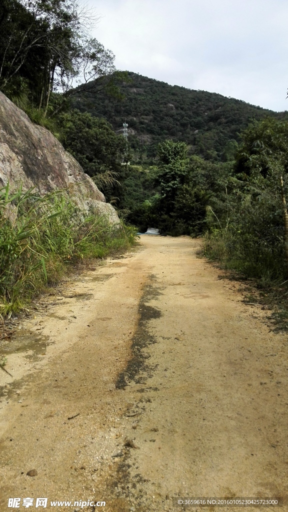 山区小路