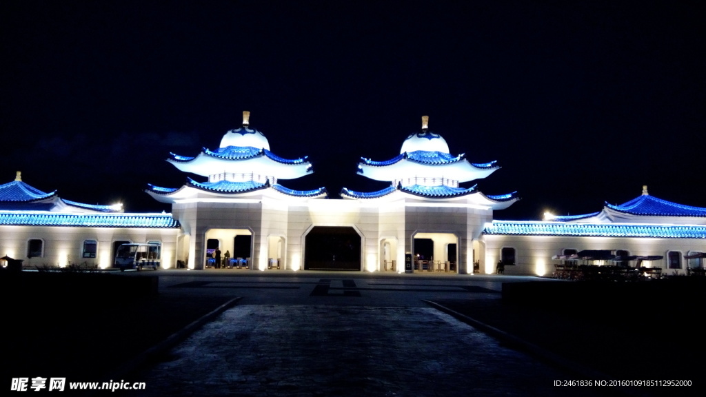 中都草原度假村夜景