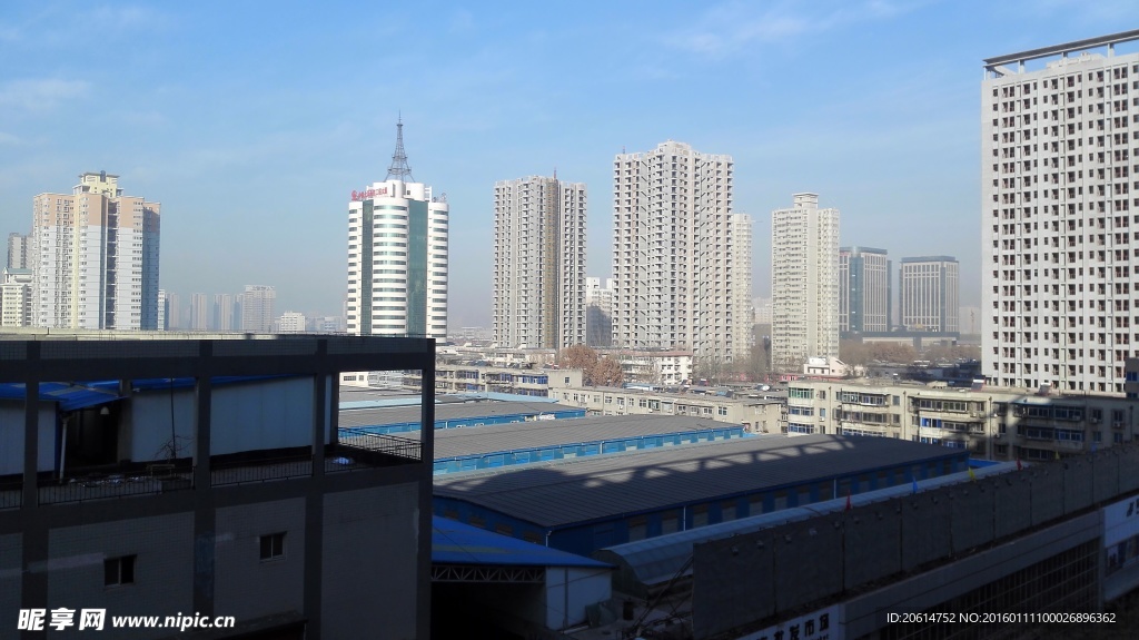 高楼林立的城市
